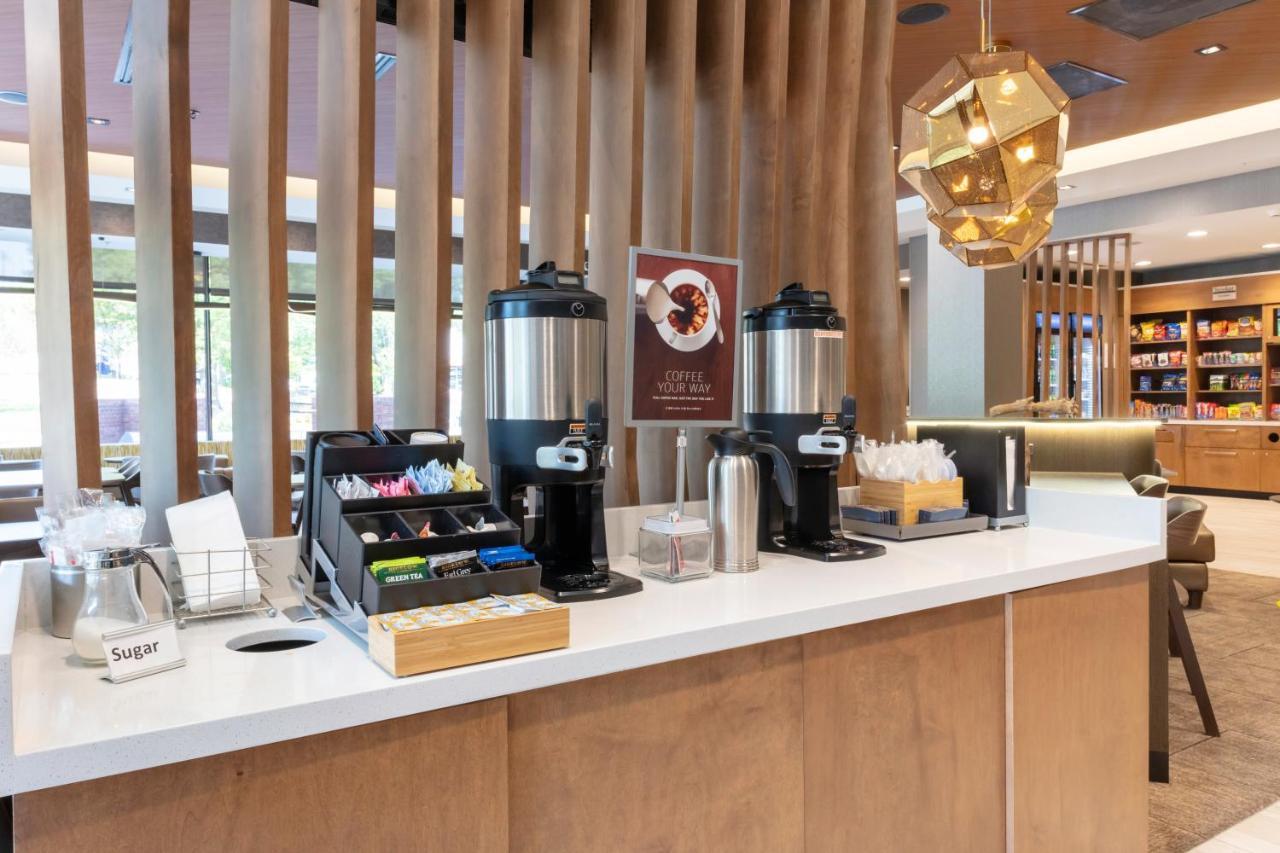 Hotel Springhill By Marriott View 3*
